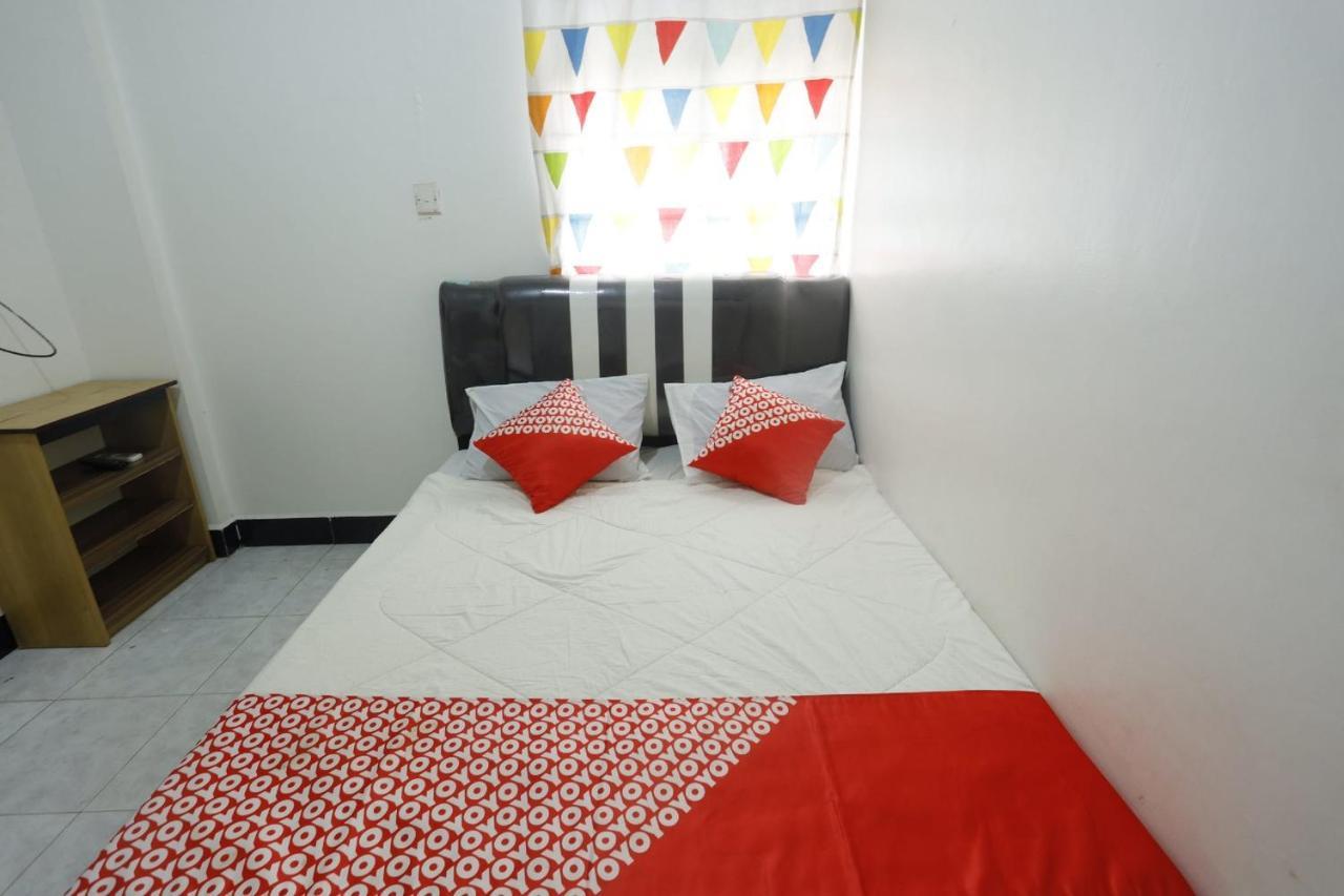 Oyo 92702 Minang Jaya Hotel Nagoya Luaran gambar